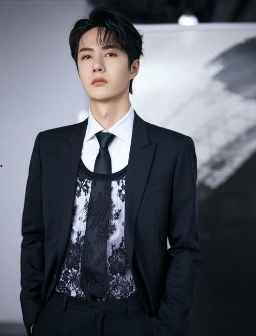 吃瓜娱乐爆料王一博视频,吃瓜娱乐带你揭秘幕后故事  第2张