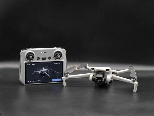 大疆mini3最新爆料,轻巧便携，性能升级，无人机新标杆即将揭晓